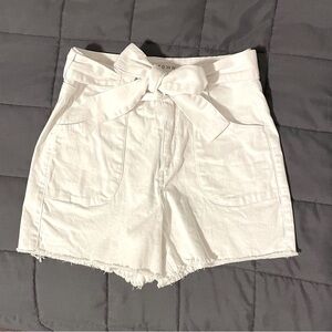 TINSELTOWN High Waisted White Shorts with Tie Belt
